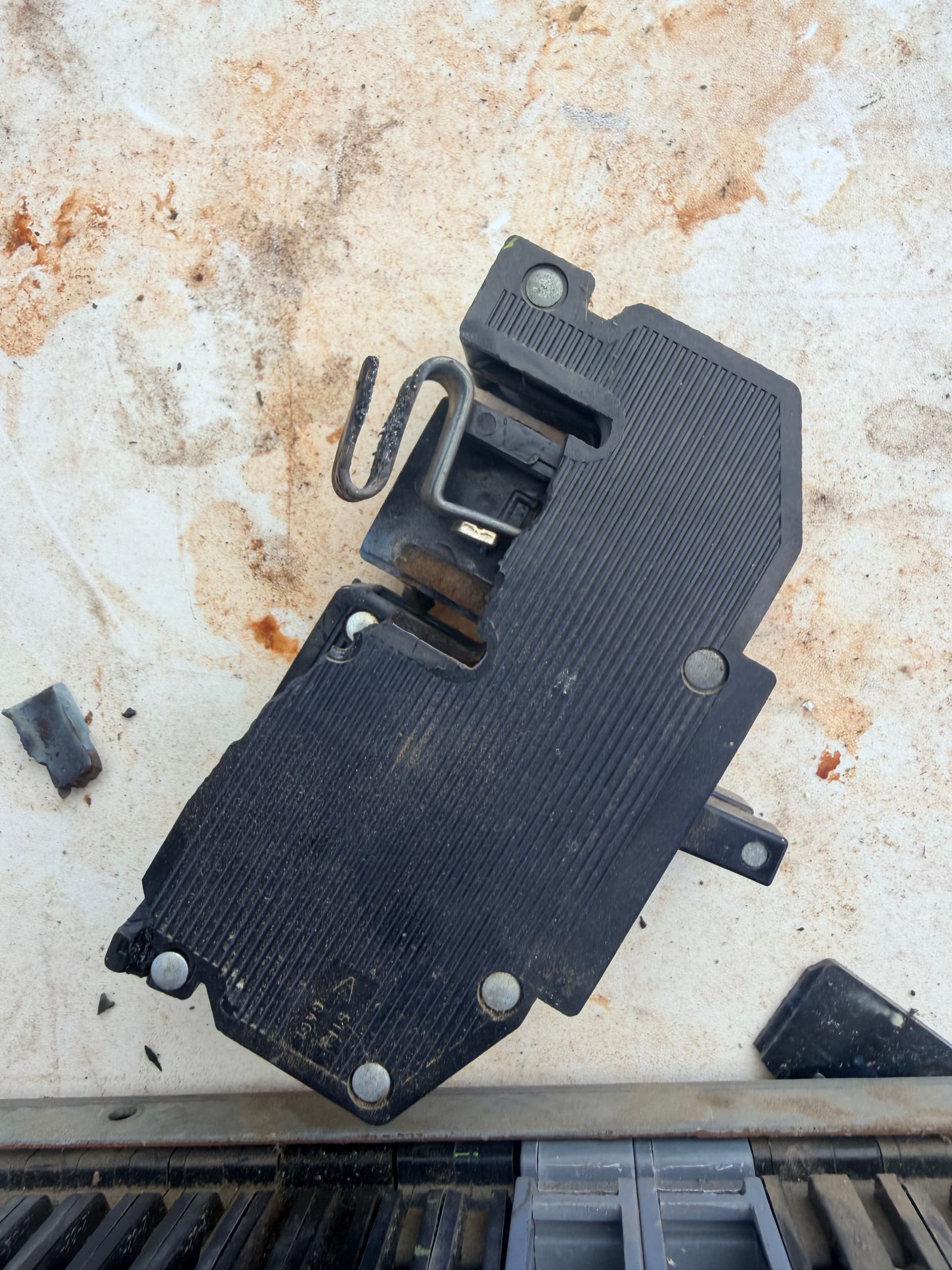 Zinsco Panels Are a Fire Hazard - Here's Proof
