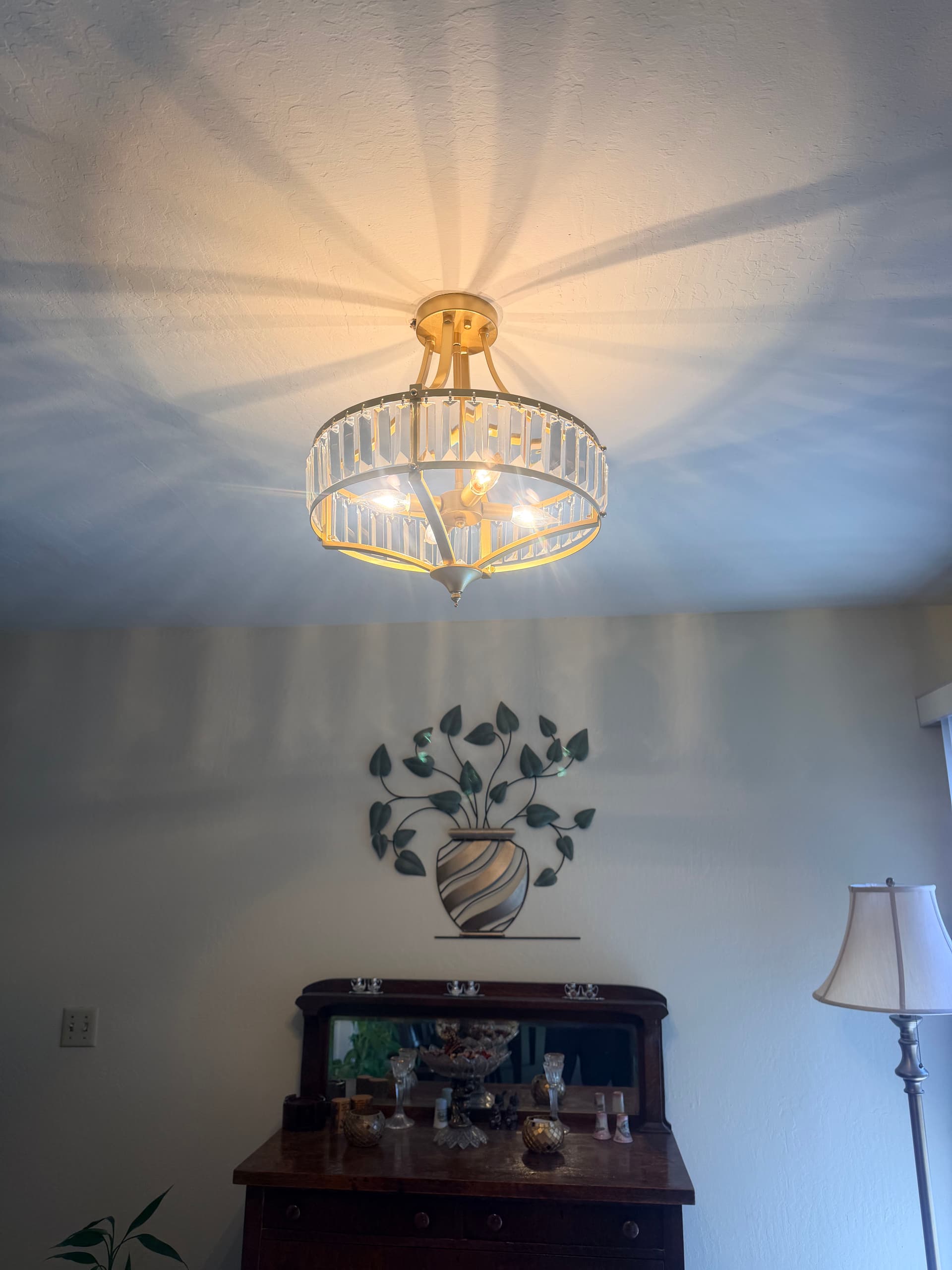 Crystal Chandelier Upgrades That Change How a Room Feels image